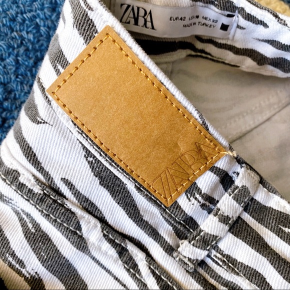 π¦ ZARA BLACK WHITE ZEBRA PRINT HIGH WAIST MOM DENIM SHORTS! - Picture 9 of 13